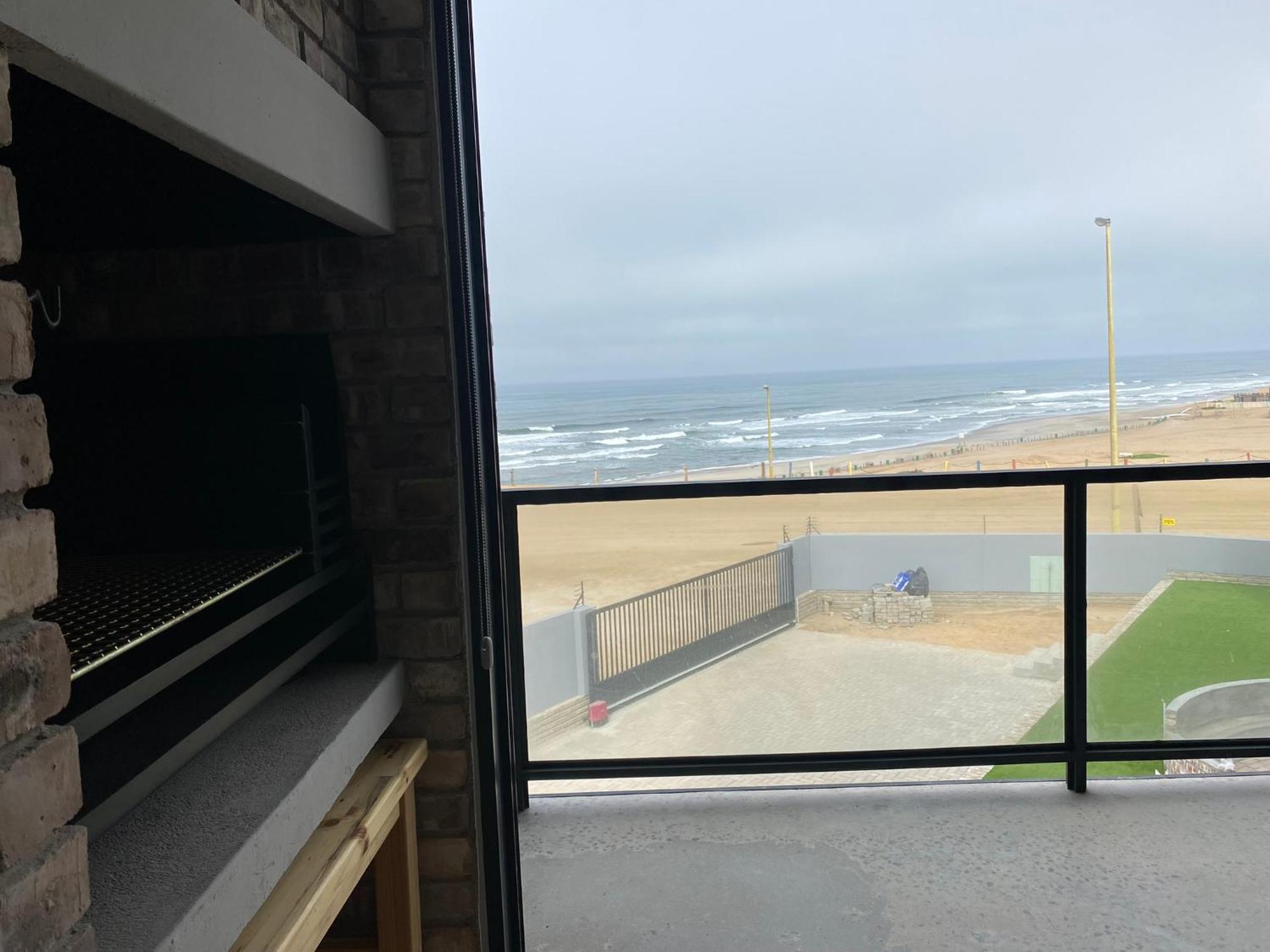Diestrandwolf Sea View Self Catering Henties Bay Buitenkant foto