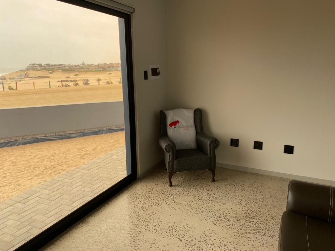Diestrandwolf Sea View Self Catering Henties Bay Buitenkant foto
