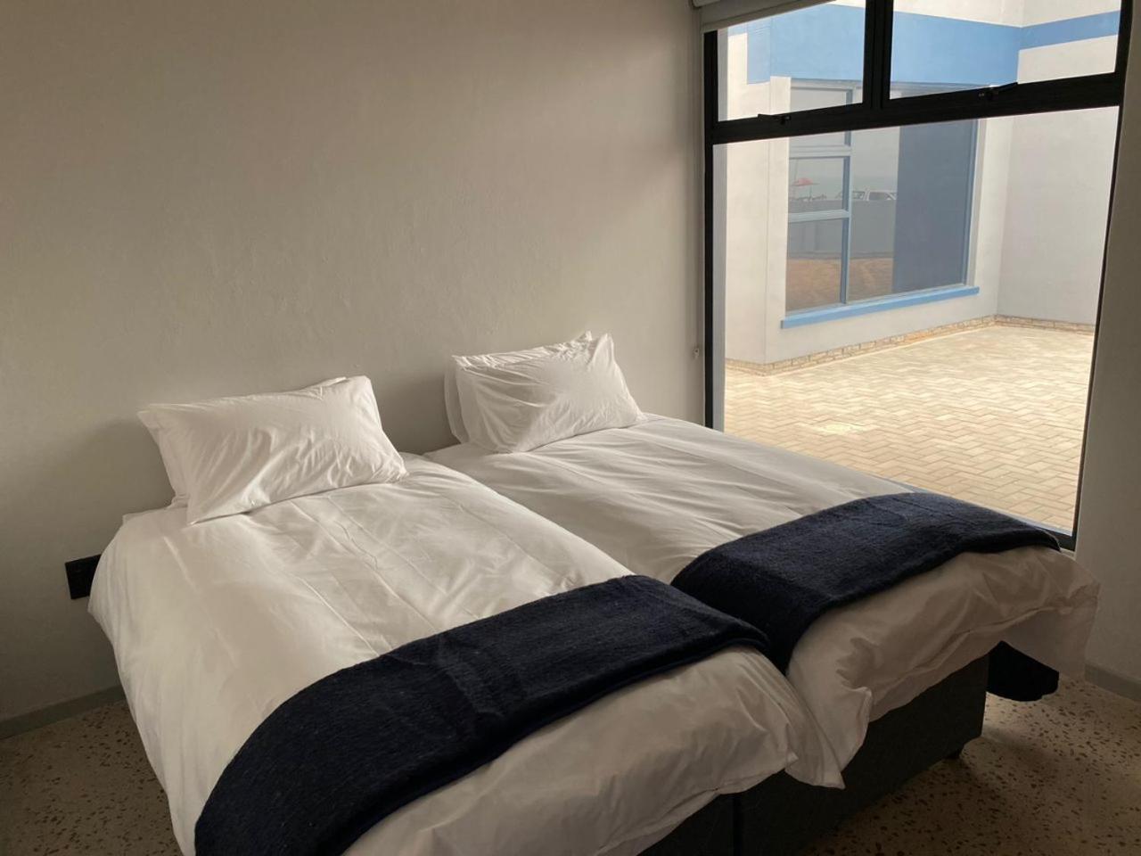 Diestrandwolf Sea View Self Catering Henties Bay Buitenkant foto